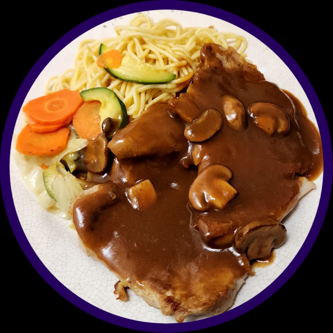Chicken Fillet & Pork Chop w/Mushroom Sauce on Rice/Spaghetti