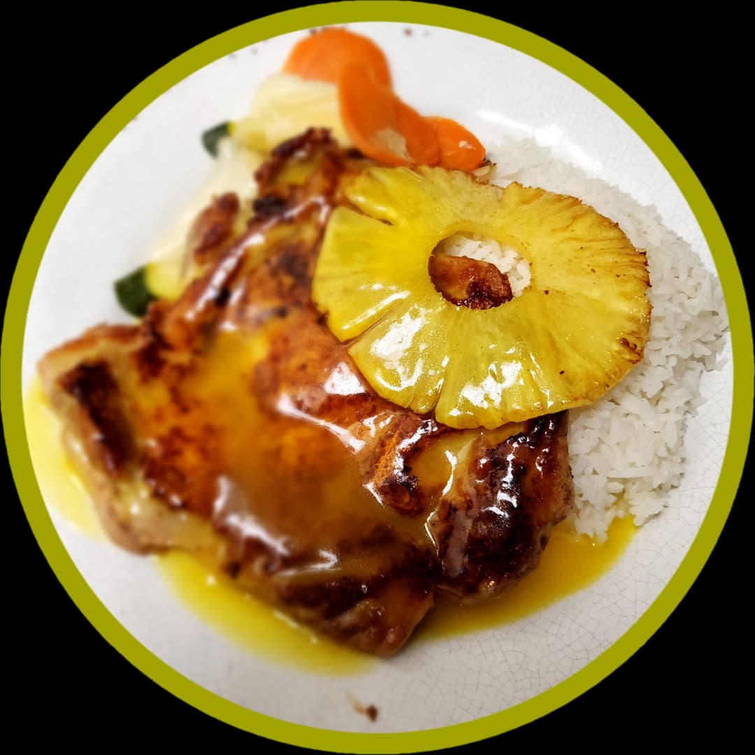 Chicken Fillet w/Pineapple Sauce on Rice/ Spaghetti